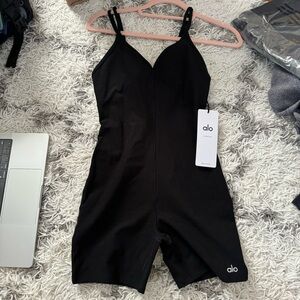 ALOSOFT SUNS OUT ONESIE - BLACK